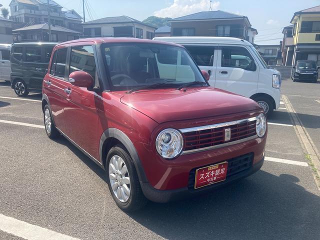 車体色　フェニックスレッドパール