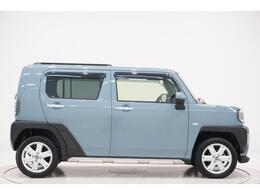 県内13店舗にて常時500台以上ダイハツ車を展示中です。見て、触って、納得のいく一台をぜひ見つけてください。