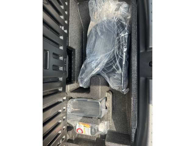 ハッチバックをあけると荷物を積めるスペースが♪