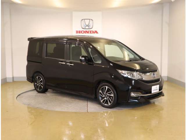 事故や故障などのトラブルから点検・車検予約、クルマに関する急な困りごとまで。まとめてHONDAにお任せください。
