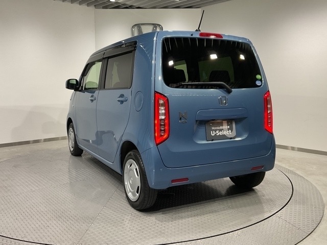 「自動車保険」と「あんしん特典」がひとつになったHondaのお店ならではの保険プランです。お客様のカーライフにより一層の安心をプラスします。