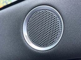 【BOSEサウンドシステム】高度なチューニング能力が搭載されており、高音質な音楽をお楽しみいただけます♪