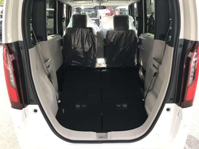 荷室も広いので、大きい荷物もたくさん積めます！！【HPもご覧ください☆ https://k-smile.jp/kyoto/ 】