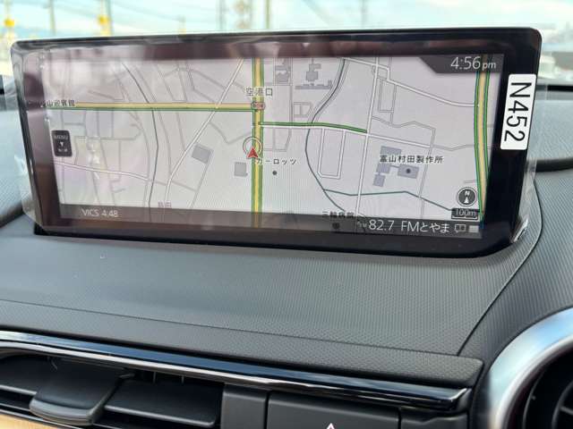 8.8インチセンターディスプレイ　純正オプションナビ