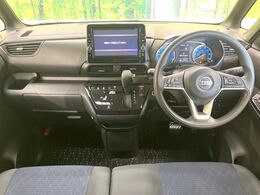 グループ総在庫数約30，000台！！全国の系列店からメーカー・車種問わずご紹介出来るので、あなたにピッタリのお車が見つかるはずです♪まずはお問い合わせ下さい☆