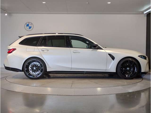 【ボディデザイン】スタイリングの美しさはプロポーションで決まります☆ショートオーバーハング☆ロング・ホイルベース☆ホフマイスター・キンク☆BMWはボディデザインの拘りを随所に取り込んでおります！