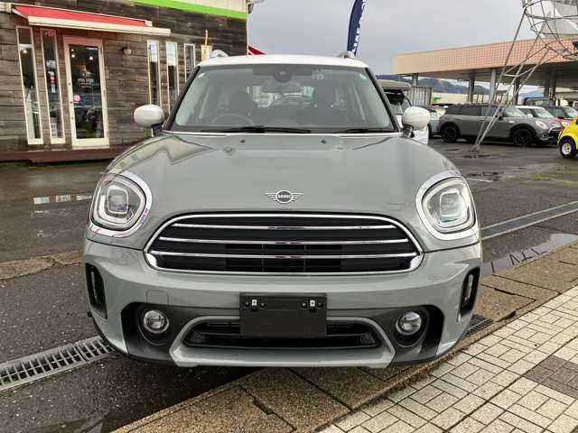 当店ホームページも是非ご覧下さい。アクセスはコチラ⇒⇒⇒ http://five-star-fukui.com/♪色々なMINIのパーツ紹介もしています。ブログも日々更新中♪