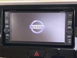 【純正ナビ】人気の純正ナビを装備。オーディオ機能も充実しており、Bluetooth接続すればお持ちのスマホやMP3プレイヤーの音楽を再生可能！毎日の運転がさらに楽しくなります！！