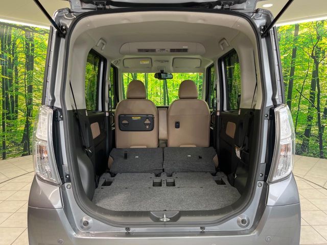 普段のお買い物や通勤、送迎等に十分な荷室スペースを確保しております。セカンドシートを倒すと、大きな荷物の積載も可能です♪