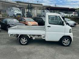 当店は「自由な車選び」をモットーにしており、押し売りなど不快な思いをさせるような圧力のある営業は一切いたしません！