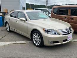 店頭にご希望のお車が無い場合でもオークションにてお探しすることも可能です！お気軽にご相談ください！