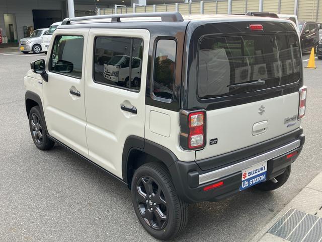 車検整備付メンテナンスパックの整備内容は・エンジンオイル・オイルフィルター・冷却水交換、ブレーキ分解、清掃、給油、調整作業、下回り洗浄作業が含まれております。車検にかかる法定費用は別途頂戴致します。