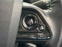 【レーダークルーズコントロール】高速道路での長距離走行が楽に！！自動で速度を保つクルーズコントロールが、衝突軽減システムと連携し、前方の車両を感知して車間を保つように速度調節してくれます！！