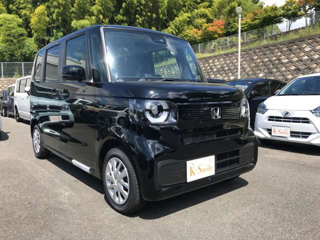 お車は一生の内にそう何度も買いなおされるものではありません。なので後悔の無いお車選びとカーライフ私たちケイスマイル洛西店にサポートさせて下さい！