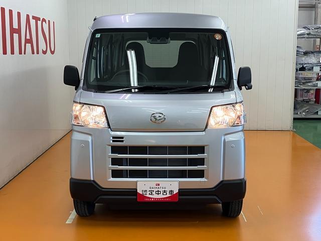 精悍なフロントマスク