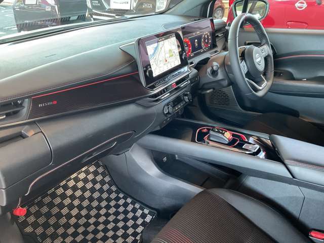 ノートオーラニスモの専用内装になります！