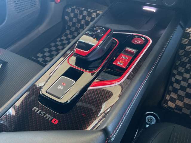 e-POWER専用シフトレバーです、操作も簡単です！