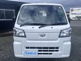 ☆ご覧頂きありがとうございます。当店は新車・中古車・注文販売・買取・鈑金塗装・コーティング・用品取付・保険など自動車全般をお取り扱いしております☆