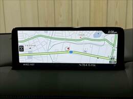 純正10型ナビを装備！！