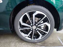 メーカー保証継承2030年10月まで ベージュインテリア RECAROスポーツシート ビルシュタイン製ショックアブソーバー MOMO本革ステア 7速スーパーアクティブシフト付 シートヒーター LEDヘッドライト 電動オープン