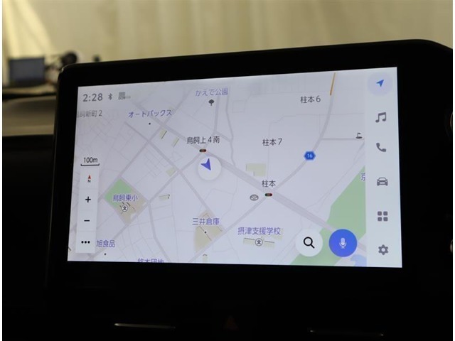 ナビ付きです。