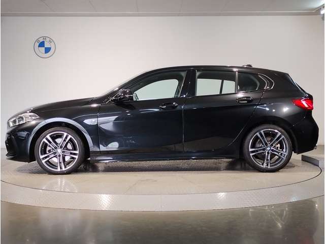 【BMWのFFモデル】BMWのテクノロジーを駆使し、FFのネガティブ要素を払拭。前後配分・サスペンション・前肢制御を駆使し従来のFF車のイメージを覆すスポーテーな走りを実現のBMWFF車を是非！
