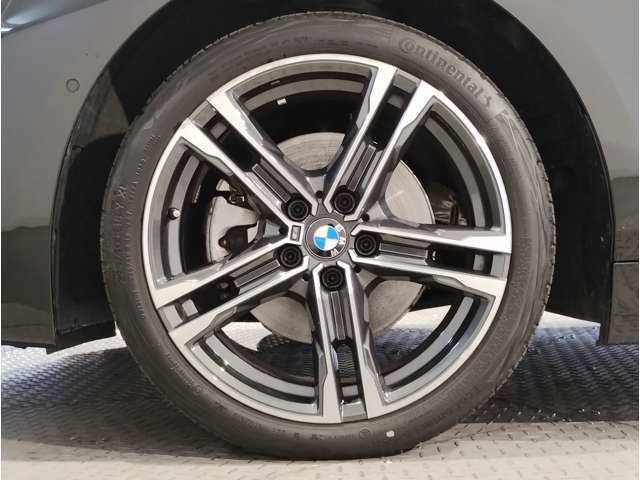 ★全国納車可能！★14年連続BMW販売台数全国TOPの信頼と実績！★お勧めの1台！早い者勝ちです！★詳細はBPS六甲アイランド店【フリーダイヤル：0078-6002-404284】迄お気軽に♪★