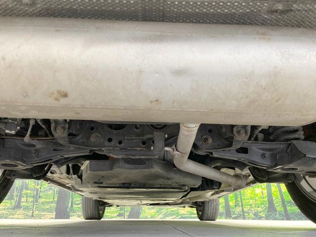下回りがきれいなうちに、防錆加工の施工がオススメ。降雪地域はもちろん、沿岸部にお住いの方や、趣味でマリン・ウィンタースポーツをされる方にご好評いただいております。