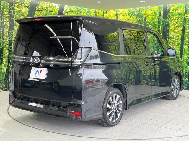 ☆全国のネクステージからお取り寄せが可能※！遠方の店舗に展示してあるクルマが気になる場合も、最寄りの店舗でご覧いただくことが可能です！是非私たちに要望をお聞かせください！※別途費用