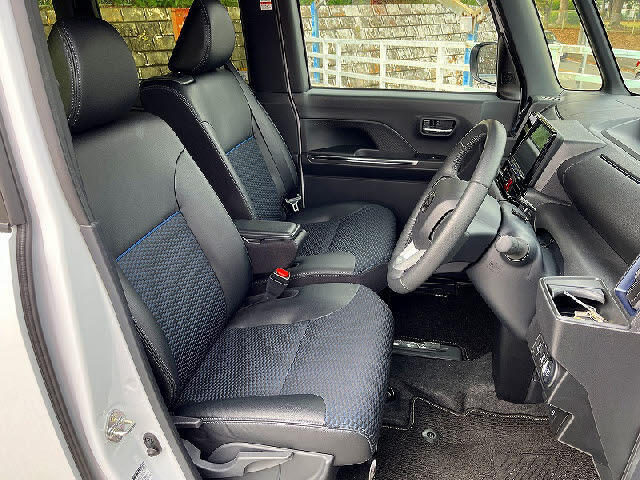 ナビ♪ETC♪ドライブレコーダー♪オーディオetc...♪のオプションパーツも【嬉しい価格で販売中♪】お気軽にご相談下さいませ♪