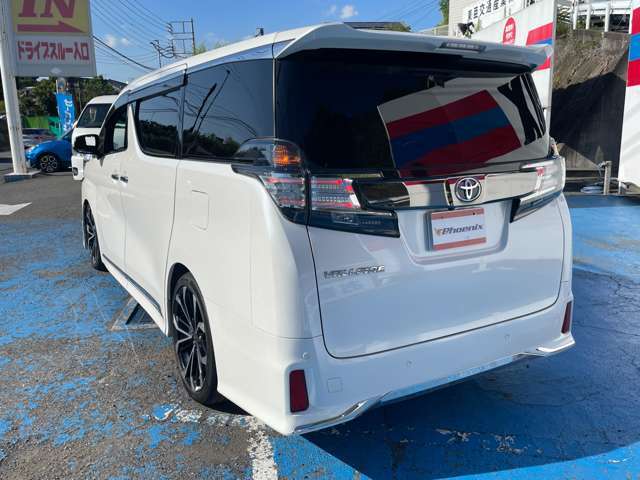 Wサンルーフ☆モデリスタエアロ＆20インチAW☆11インチフルセグナビ☆大型フリップダウンモニタ☆Bカメラ☆ETC☆ドラレコ☆Wパワスラ☆電動リアゲート☆ハーフレザーシート☆オットマン☆100V電源☆