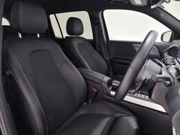 万一故障した場合も、ご購入後2年間、走行距離にかかわらず適用される保証をご用意。大きな安心をご提供いたします。