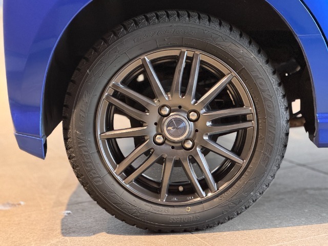 こちらのお車には【社外14インチアルミホイール】を装着しております◎