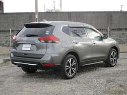 日産の人気SUV！エクストレイル20Xi入庫しました。