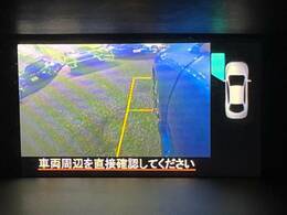 【サイドカメラ】停車・駐車時に死角になりがちな運転席から見えづらい部分の障害物を確認できます！雨天時や夜間などは特に活躍してくれるアイテムです。