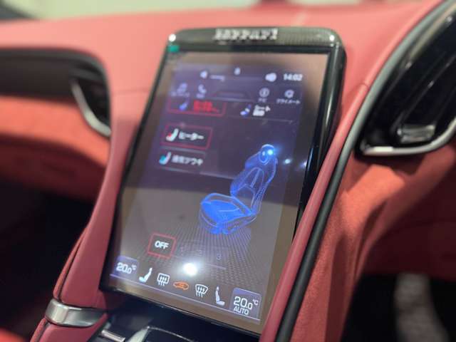 シートヒーター＆ベンチレーション搭載【3段階の調整が可能です。】