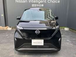 電気自動車ならではのフロントマスク、かっこよく出来上がってます