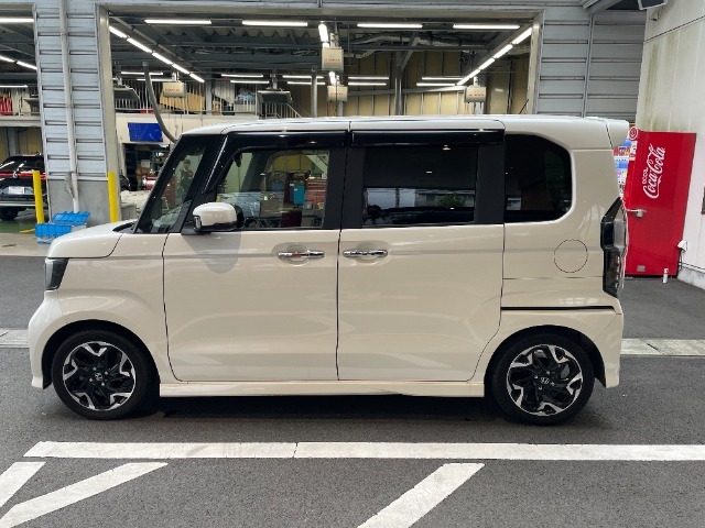 お車をお探しのお客様、ご購入までの流れや疑問点など一つ一つ丁寧にご説明させていただきます。お客様にご納得頂ける一台を一緒にお探しさせて頂ますので、当店へ是非どうぞ！