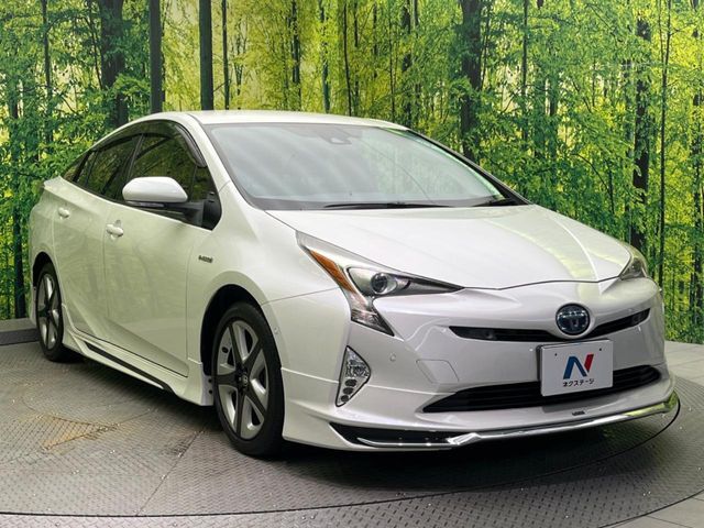 大好評のボディコーティング「弾スプラッシュコート」もご納車までに施工可能。通常のガラスコートと異なる、耐久年数6年の無機質ガラスコーティングが、ボディをキレイな状態に保ってくれます。