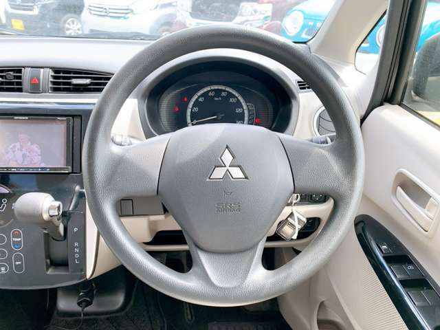 自社整備工場完備！　納車後のアフターフォローも安心してお任せください！