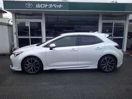 選べる延長保証もご用意。無料保証期間1年に安心をプラスする1年または2年延長保証（有償）がお選びいただけます。もちろんん走行距離無制限です。