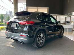 認定中古車保証2年付でございます
