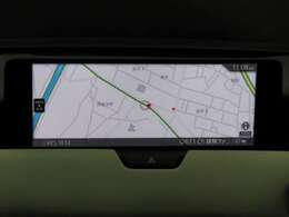 ナビSDを装着済みですので、ご納車後は直ぐにご使用いただけます。CDやDVDは装備していませんが、フルセグ付きでTVの視聴も可能です。