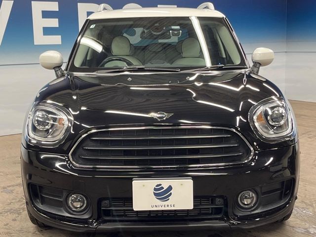 ●ご覧の通り綺麗な状態を維持しているお車ですが、小さなキズの状況や他の箇所のお写真もお送りできます。ご遠方の方でも安心してご検討いただける様、お客様のご希望に応じて出来る限りご対応させていただきます。