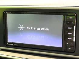 【ナビゲーション】目的地までしっかり案内してくれる使いやすいナビ。Bluetooth接続すればお持ちのスマホやMP3プレイヤーの音楽を再生可能！毎日の運転がさらに楽しくなります！！