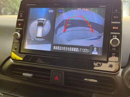 【アラウンドビューモニター】専用のカメラにより、上から見下ろしたような視点で360度クルマの周囲を確認することができます☆死角部分も確認しやすく、狭い場所での切り返しや駐車もスムーズに行えます。