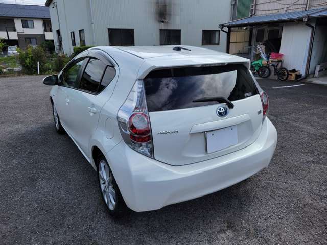お車の下見や下取りなどお気軽にお問い合わせ下さい。お電話でもメールでも大丈夫です。
