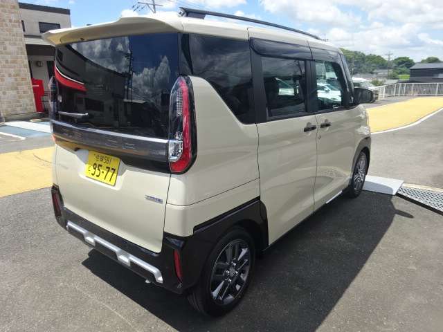 お支払方法の御相談や納車までの手続きなど、ご不明な点は　当店直通フリーダイヤル「0078ー6002-456224」（担当・フジワラ）まで　（＾＾）
