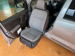 中古車業界25年の仕入マンが、独自のルートで驚きのプライスを実現！良質なお車をお求め安い価格でご提供させていただきます！