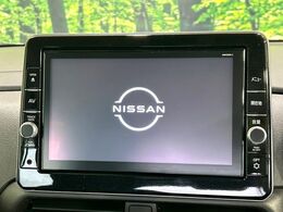 【純正9型ナビ】人気の純正ナビを装備。オーディオ機能も充実しており、Bluetooth接続すればお持ちのスマホやMP3プレイヤーの音楽を再生可能！毎日の運転がさらに楽しくなります！！